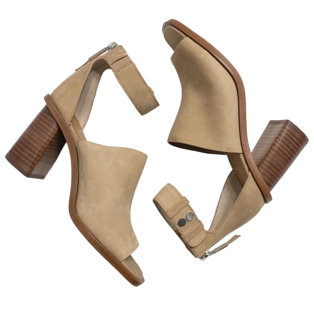 1. State Faen Ankle Strap Leather Sandal Size 6.5